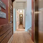 The Indy House - & Bed and Breakfast