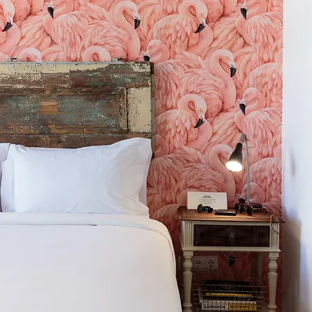 The Indy House - & Bed & Breakfast Lisbon