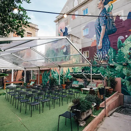 The Indy House - & Bed & Breakfast Lisbon