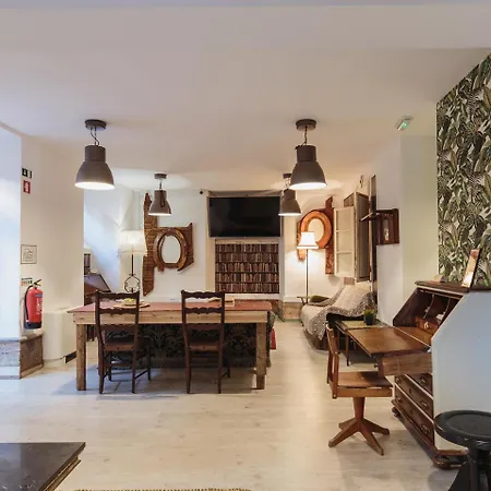 The Indy House - & B&B 3*