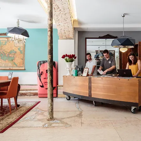 The Indy House - & B&B 3*