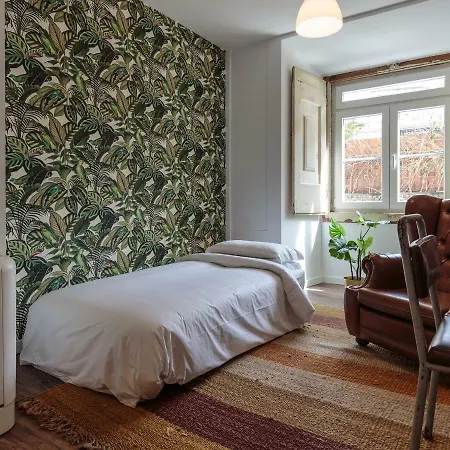 The Indy House - & 3* Lisbon