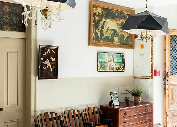 Bed & Breakfast The Indy House - & Lisbon