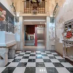 The Indy House - & 3* Lisboa