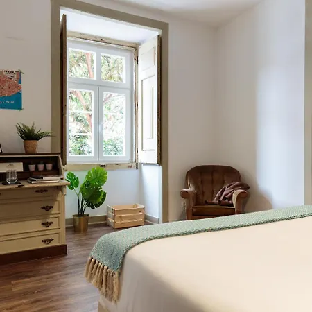 The Indy House - & 3*