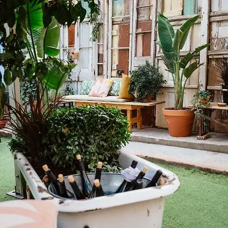 住宿加早餐酒店 The Indy House - &